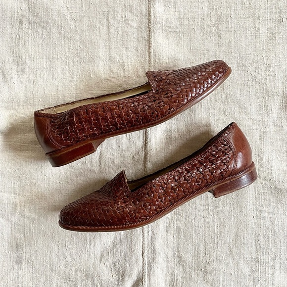 VTG Leather Woven Flat Loafers - Picture 1 of 5